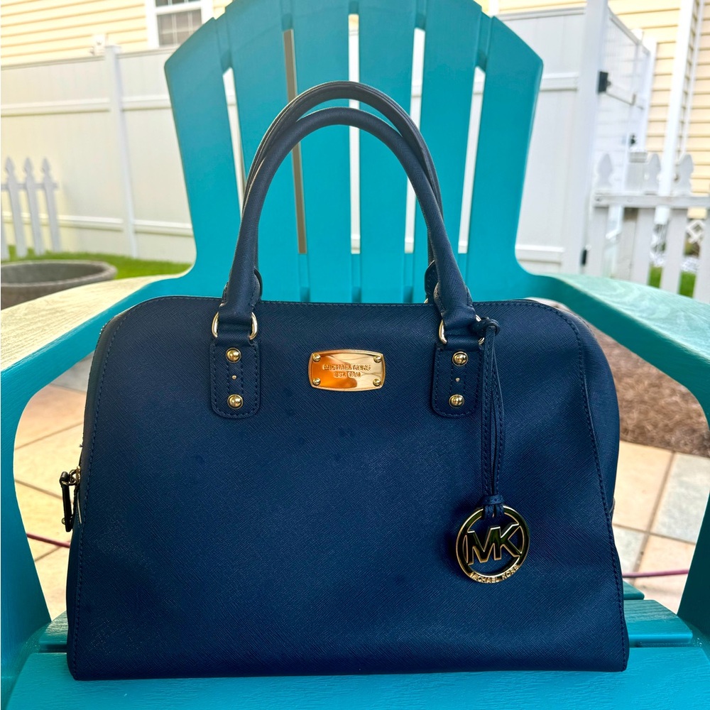 Michael Kors Cindy Large Dome Satchel - Navy